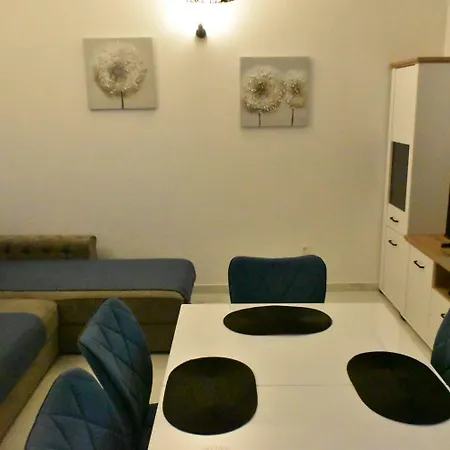 Ferienwohnung Fuer 4 Personen Ca 70 Qm In Zadar, Dalmatien Und Umgebung דירה זאדאר